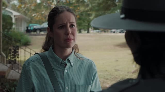 S06:E10 - Living in Fear