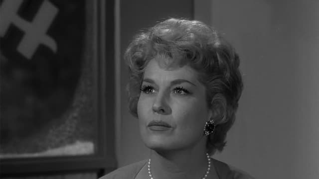 S02:E28 - Will the Real Martian Please Stand Up