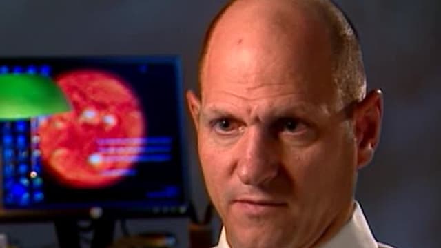 S11:E16 - Grave peligro