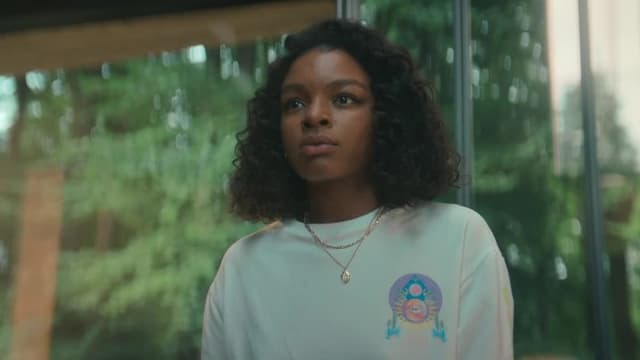 S01:E02 - The Martyr