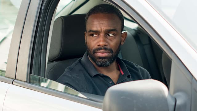 S06:E04 - Two Brothers