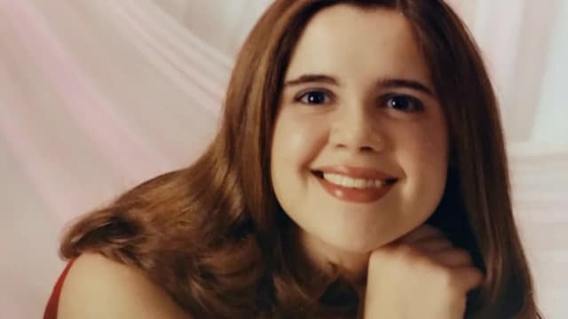 S02:E12 - Why Did She Leave?