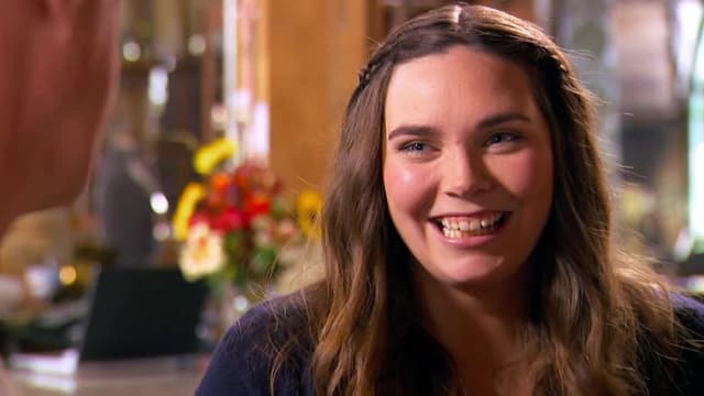 S01:E10 - A Burning, Hot Design