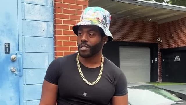 S01:E01 - Lick (Pt. 1)