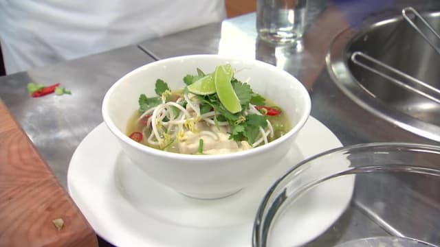 S04:E13 - Jetstar Around the World