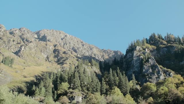 S01:E10 - India: Jagatsukh Peak