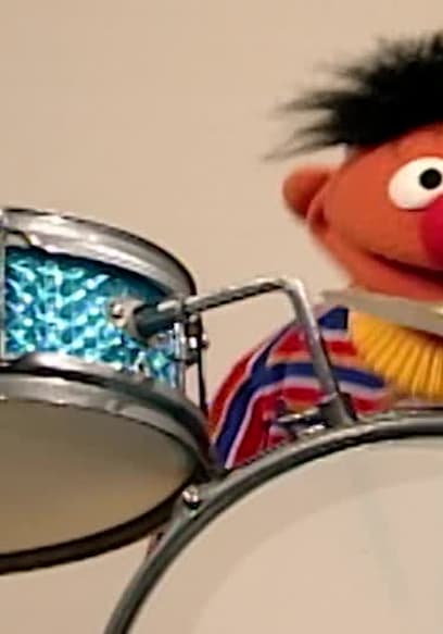 S36:E08 - Cookie Monster Thinks the Moon Is a Cookie poster