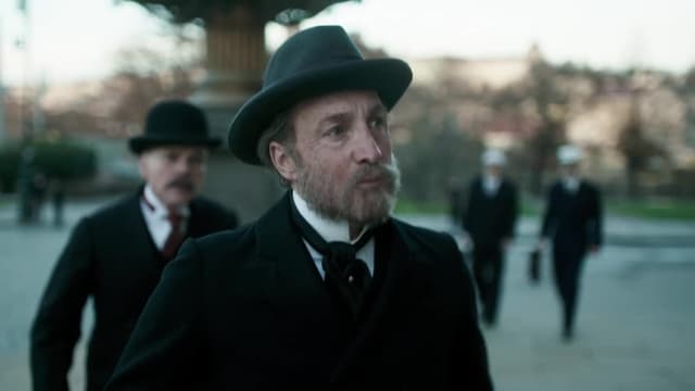 S01:E01 - Einstein: Chapter One