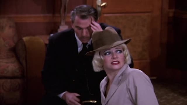 S06:E06 - Murder on the Halloween Express