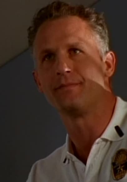 S01:E09 - Moving Target poster