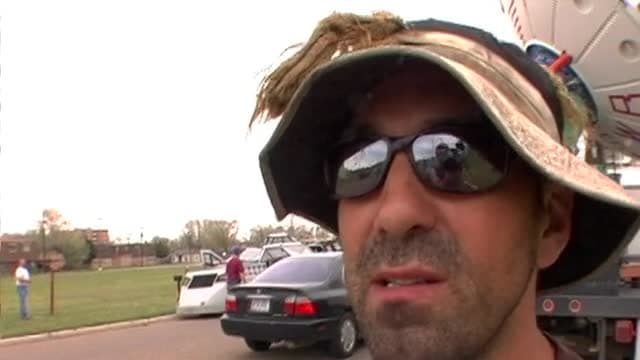 S01:E01 - First Storms of the Season