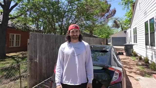 S08:E05 - I Survived on $0.01 for 1 Week: Days 6-7