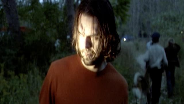 S01:E12 - Peligro en el bosque