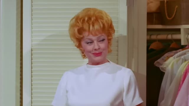 S01:E16 - Lucy and the Lecher