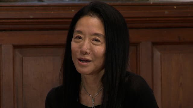S01:E12 - Vera Wang at the Oxford Union
