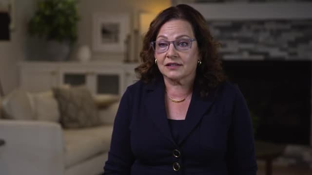 S03:E10 - Kristin Rossum