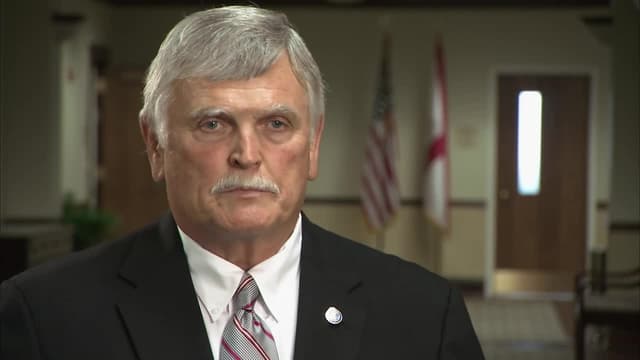 S01:E106 - The Campus Killer