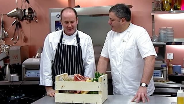 S05:E33 - Northern Ireland Mains