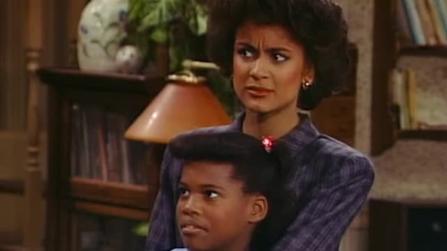 S01:E21 - Nadine's Boss