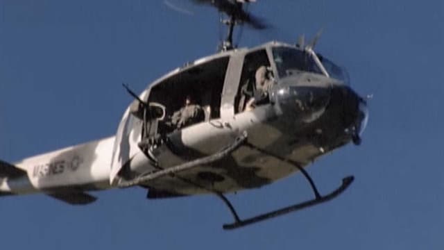 S01:E19 - Lover, Stranger, Friends