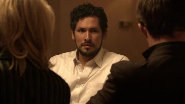 S01:E01 - Underbelly Files: Infiltration