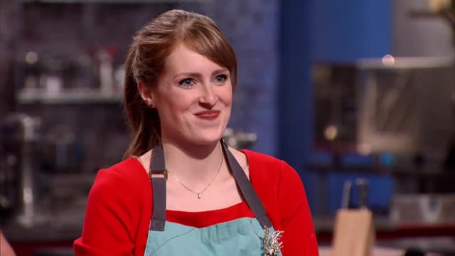 S06:E10 - Christmas Day Delights