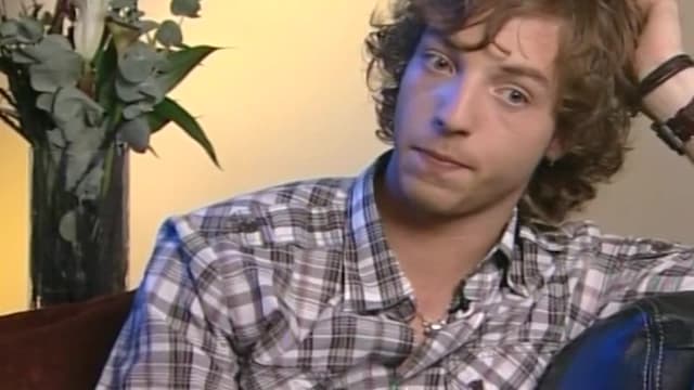 S01:E10 - Singer/Songwriters