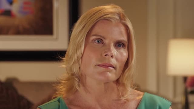 S01:E01 - Mariel Hemingway: Suicide, Depression and the Genetic Factor