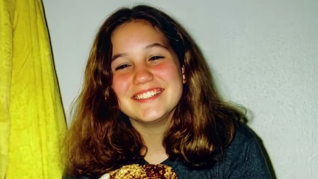S01:E10 - Kacie Woody