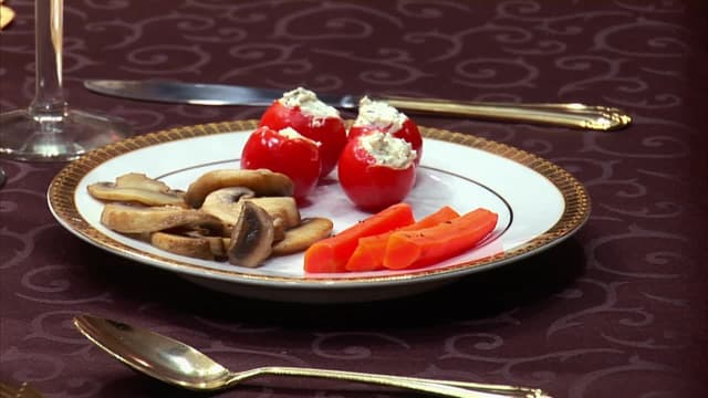 S03:E10 - Fondue Free for All