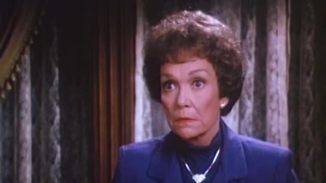 S03:E12 - Coup d'Etat