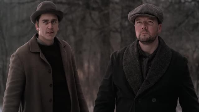 S01:E10 - The Sweet Science