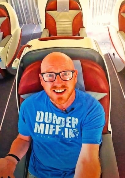 S01:E04 - Flight 15: The World's Worst Seat poster