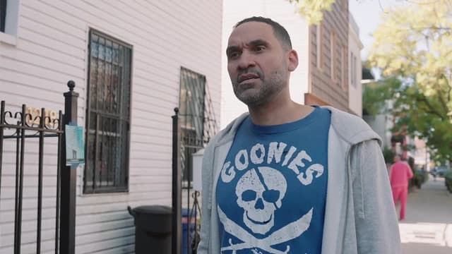 S01:E01 - Where Are the Zike Jackets!