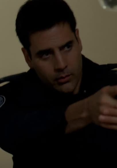 Watch Rookie Blue S03:E05 - Messy Houses - Free TV Shows | Tubi