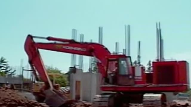 S01:E05 - At the Construction Site