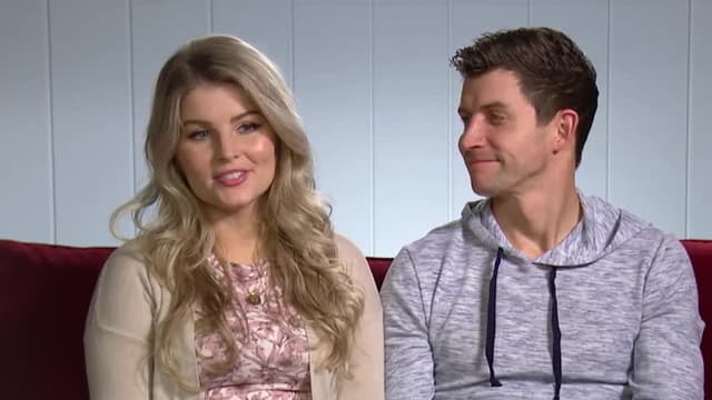 S09:E13 - Holiday Traditions and Baby Additions!