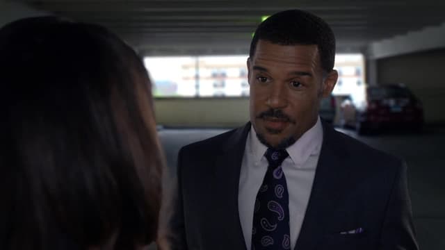 S03:E22 - The Silk Handkerchief