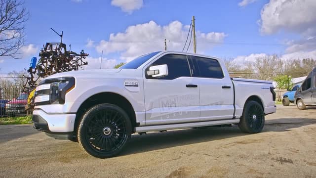 S06:E08 - Ford Lightning Fast