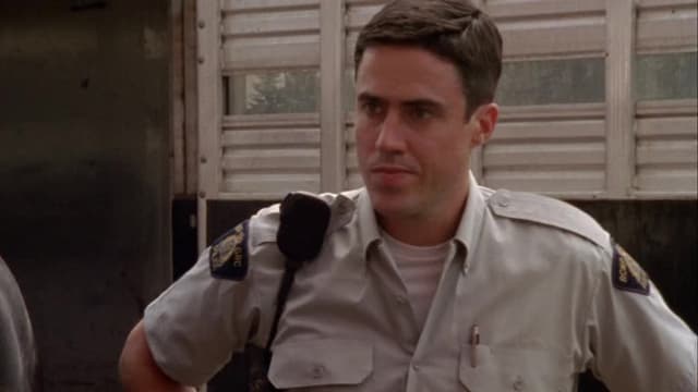 S02:E06 - Holding Fast