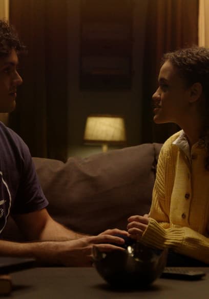 Póster de S01:E09 - Runaway Returns Home