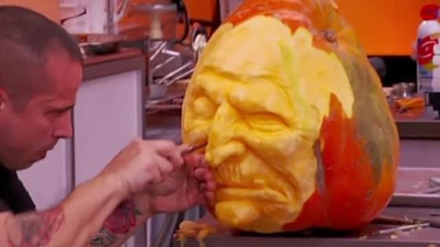 S01:E01 - Witches and Scary Places