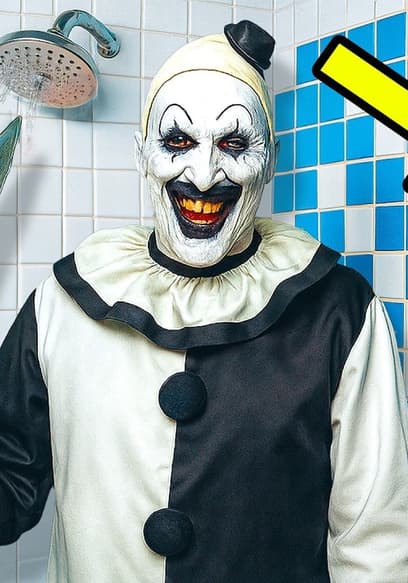 S01:E05 - Extreme Camouflage vs. Killer Clown poster