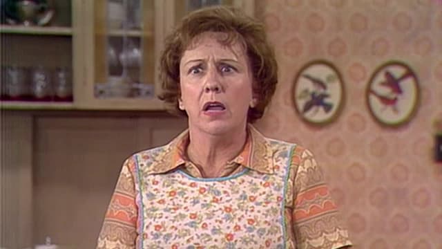 S02:E01 - The Saga of Cousin Oscar