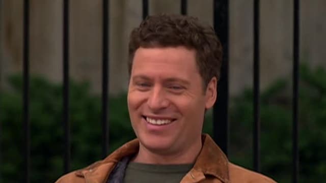 S02:E22 - Man's Best Friend