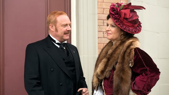 S07:E13 - The Murdoch Sting