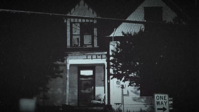 S05:E13 - Haunted Hill House and More