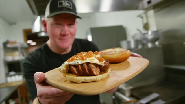 S12:E08 - Off the Beaten Q