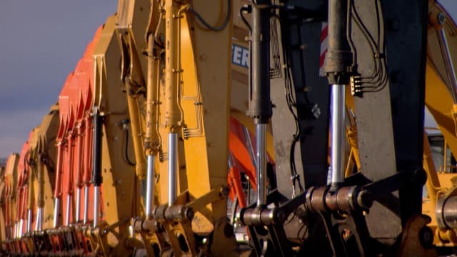 S02:E01 - Grande Prarie Part 1