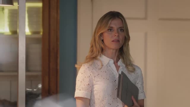 S02:E02 - Episode 2